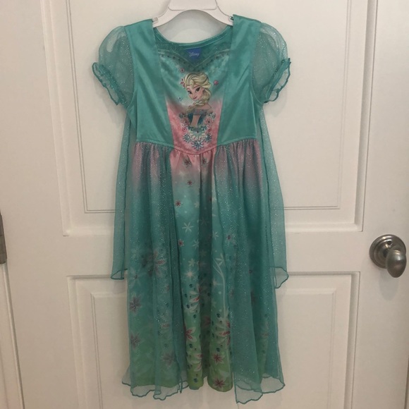 Elsa nightgown with cape Clearance